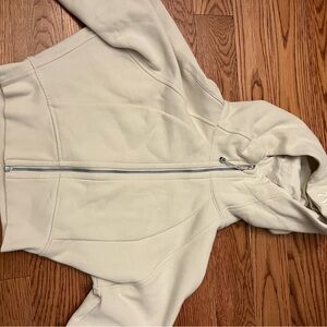 Lululemon Cropped Scuba